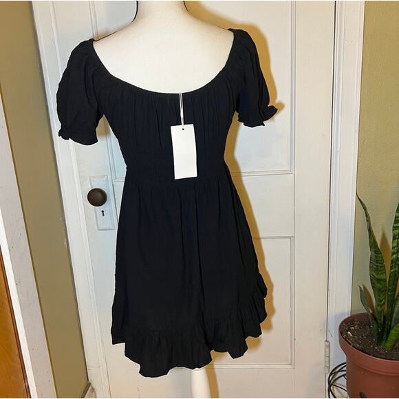 NWT Women’s Little Black Short Sleeve Dress Size Medium - Picture 7 of 12
